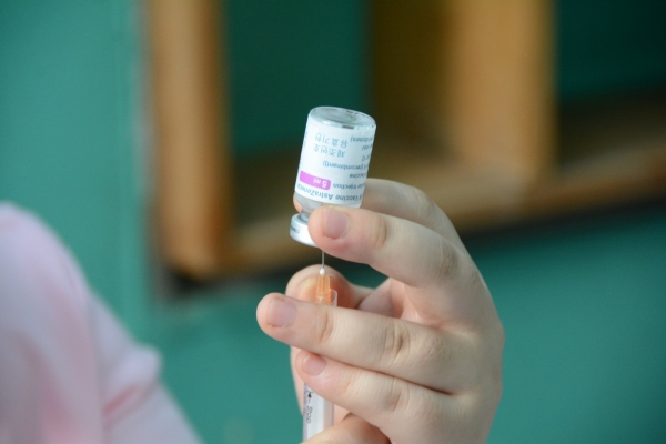 Chủng ngừa cúm giúp giảm nguy cơ chuyển nặng khi mắc Covid-19?