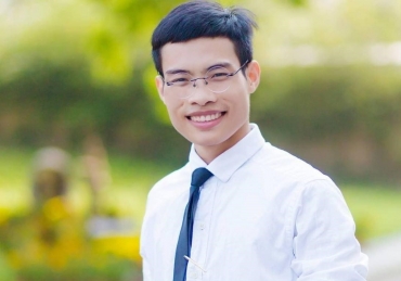 Từ cử nhân Điều dưỡng đến Bác sĩ Ngoại khoa: Giấc mơ được chắp cánh của chàng trai xứ Nghệ