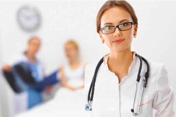 Enrollment and Training of Doctors in the United States