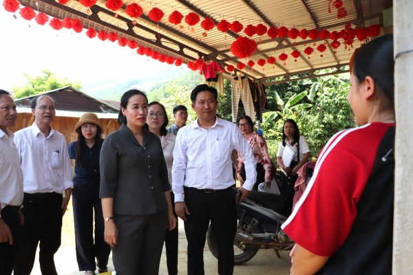 Mô tả thực trạng kiến thức, thái độ, thực hành sử dụng kháng sinh và một số yếu tố liên quan của người dân xã Bến Giằng năm 2026