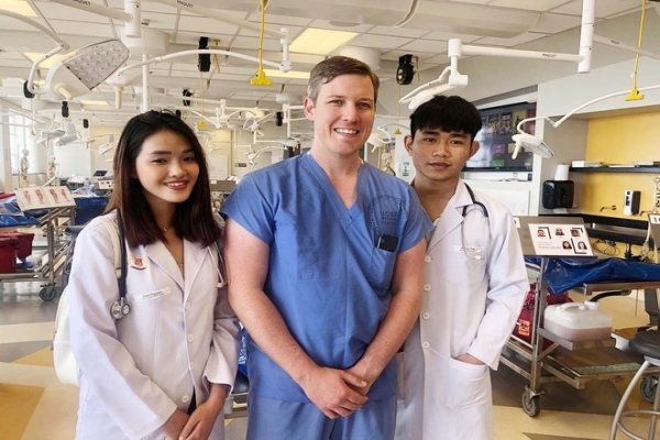 STUDYING MEDICINE IN VIETNAM, THE OPPORTUNITY TO GET A PROFESSIONAL PRACTICE DEGREE IN USA