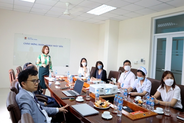 Phan Chau Trinh University organized a special reception for the TSUKUI delegation from Japan, marking the long-term cooperative relationship between the Nursing field
