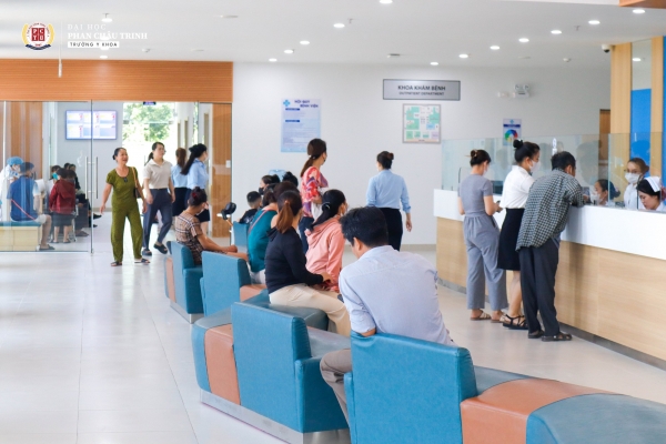Bệnh viện Đại học Y khoa Phan Châu Trinh - Điểm Khám BHYT uy tín tại Đà Nẵng