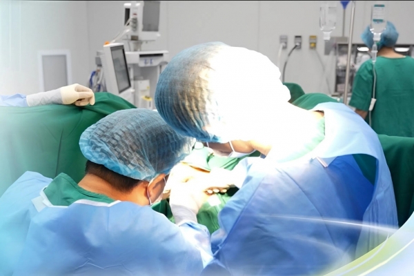 Phẫu thuật Longo, điều trị thành công bệnh nhân trĩ sa nghẹt độ 4