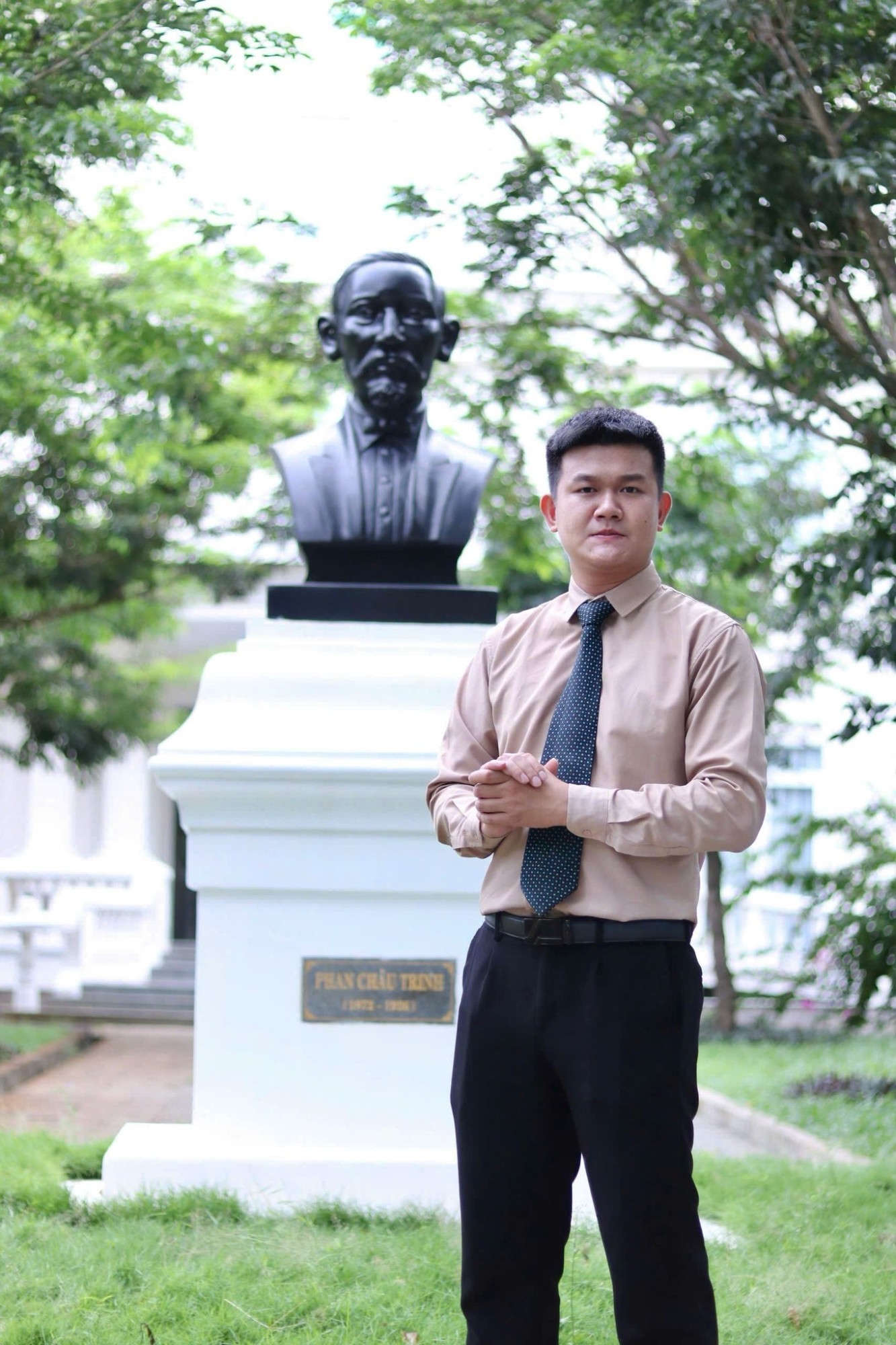 gen-h-z6777208707389_0c9c9d7bab8637fc10d75f39ea3f077c